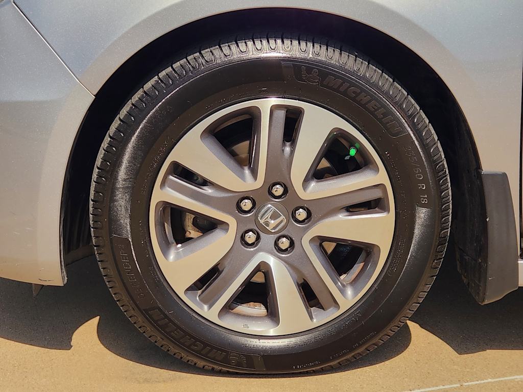 Thumbnail: 2016 Honda Odyssey - 22