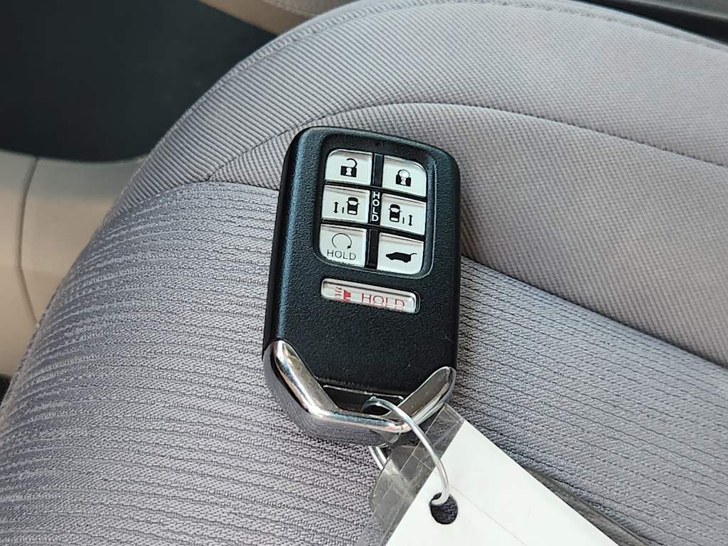 Thumbnail: 2020 Honda Odyssey - 18