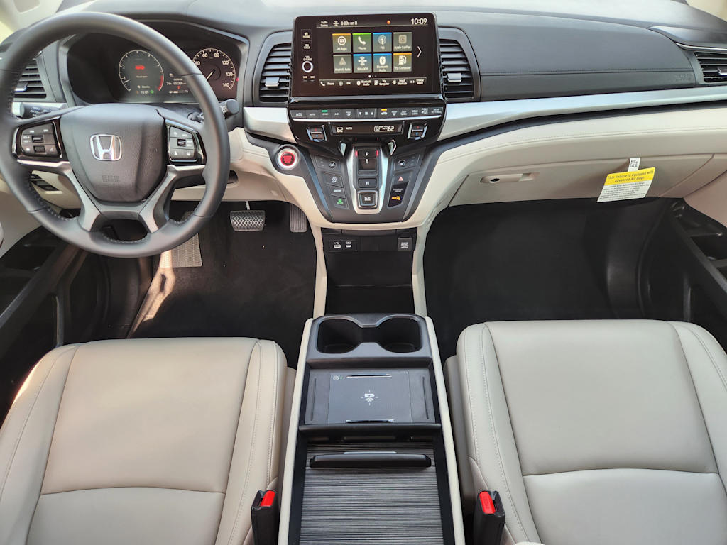 Thumbnail: 2026 Honda Odyssey - 10