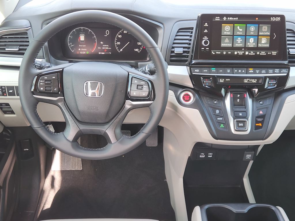 Thumbnail: 2026 Honda Odyssey - 14