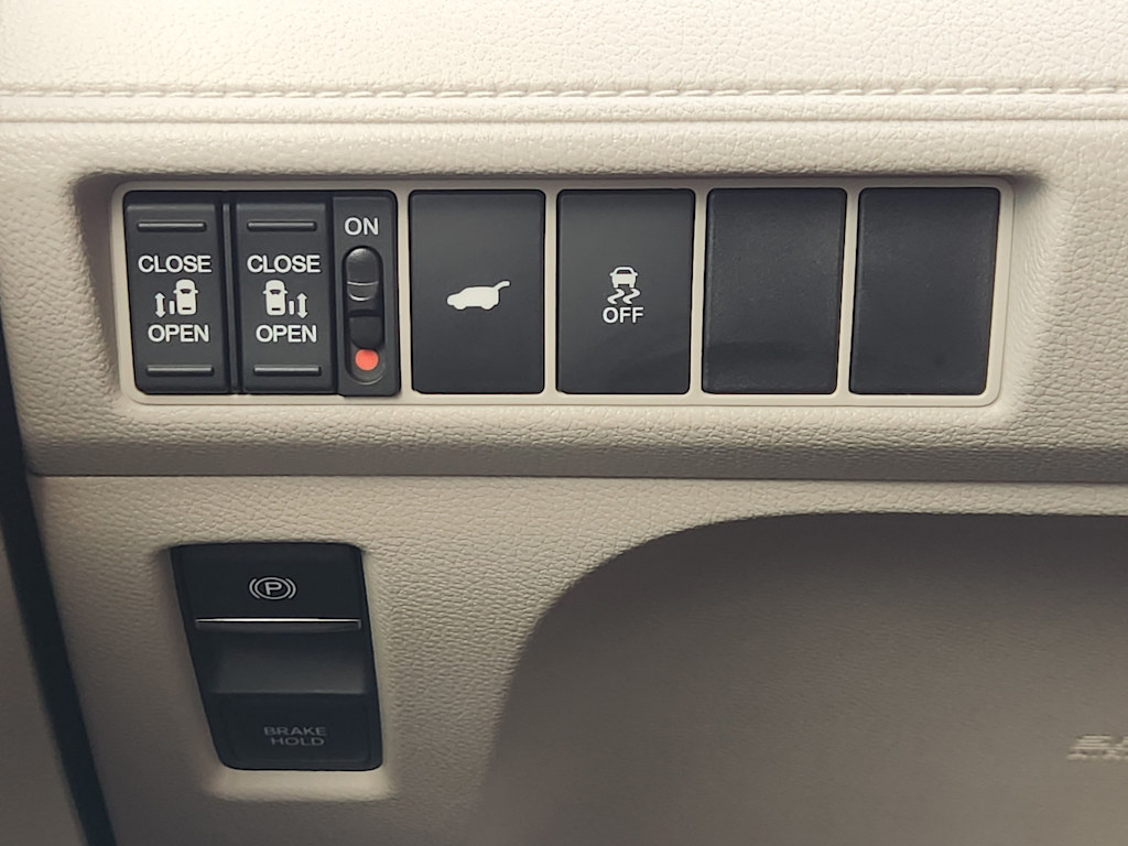 Thumbnail: 2026 Honda Odyssey - 27