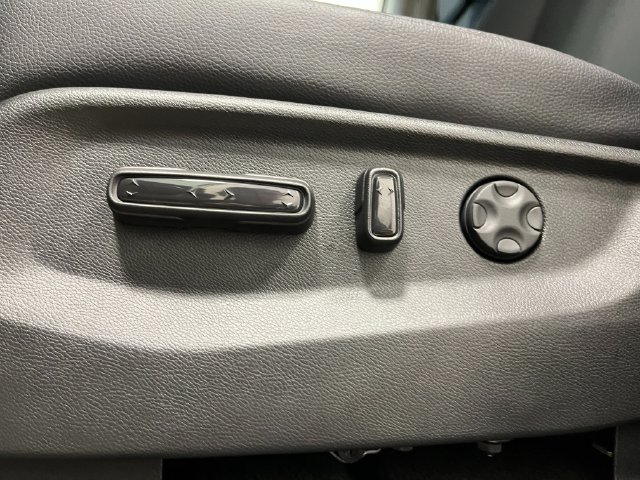 Thumbnail: 2026 Honda Odyssey - 21