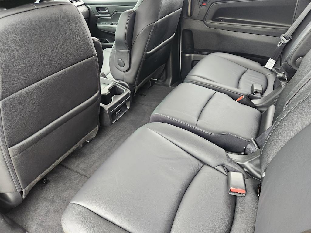 Thumbnail: 2026 Honda Odyssey - 13