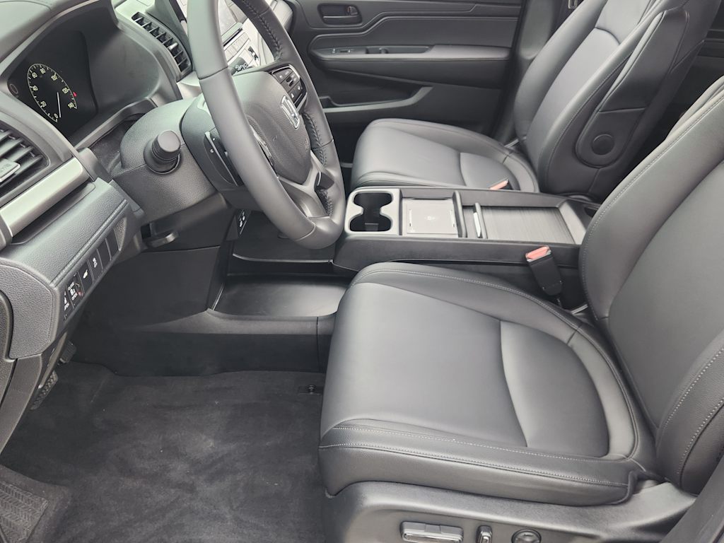 Thumbnail: 2026 Honda Odyssey - 11