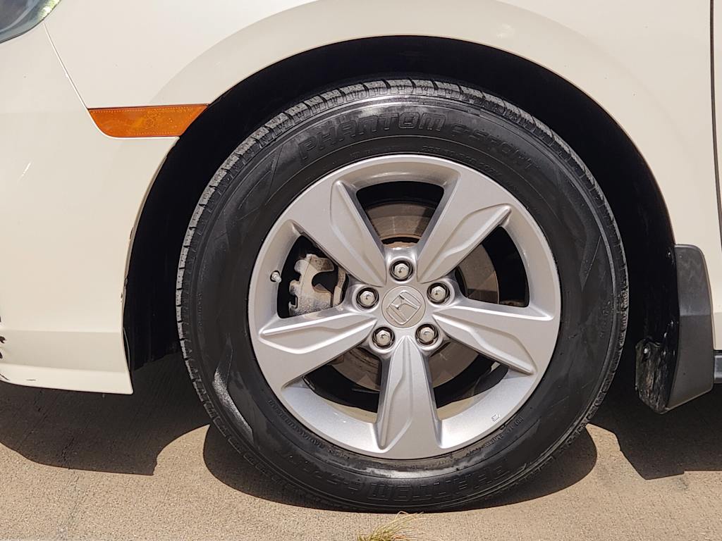 Thumbnail: 2018 Honda Odyssey - 23