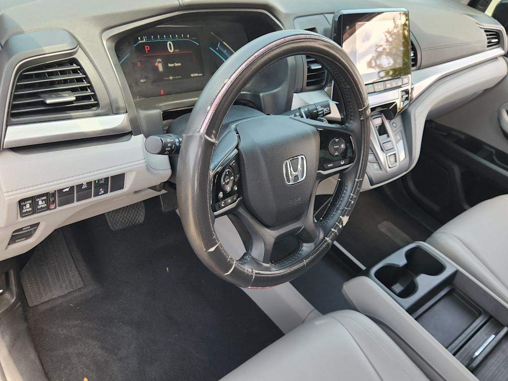 Thumbnail: 2019 Honda Odyssey - 2