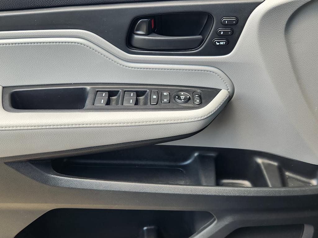 Thumbnail: 2019 Honda Odyssey - 30