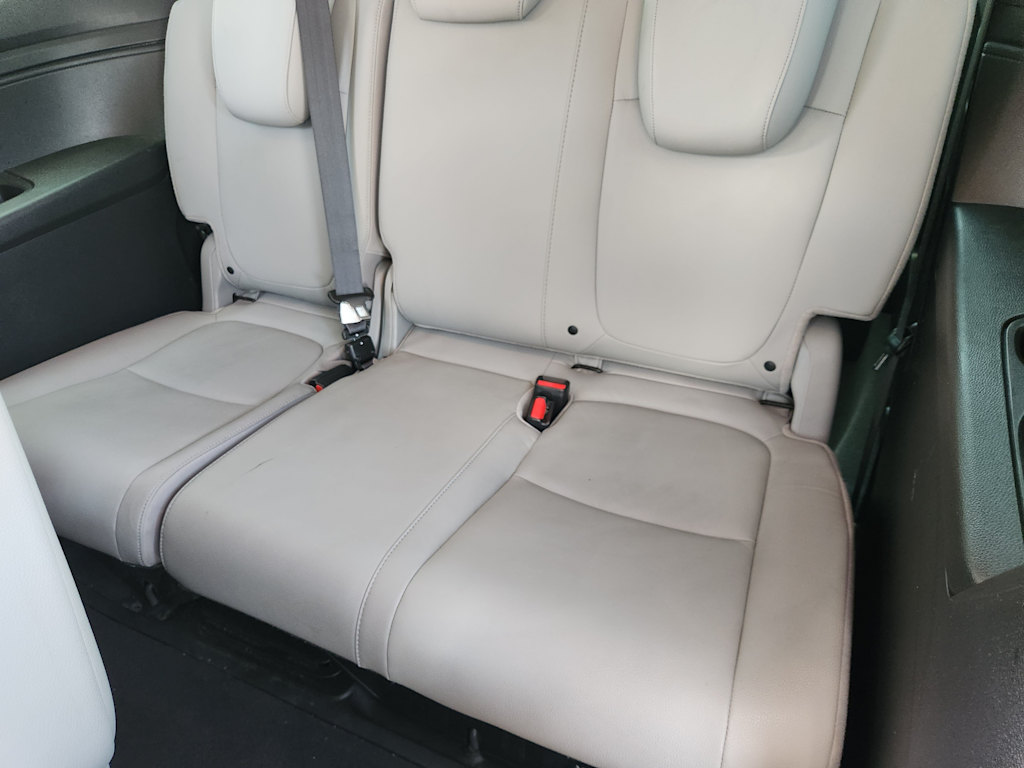 Thumbnail: 2019 Honda Odyssey - 21