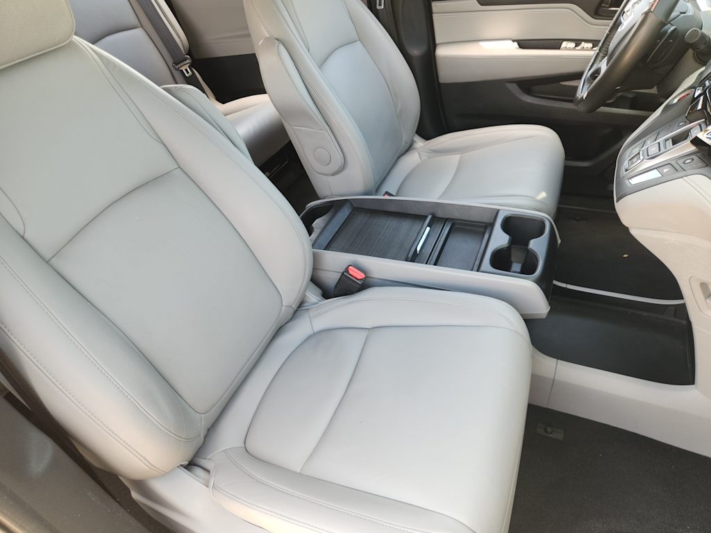 Thumbnail: 2019 Honda Odyssey - 12