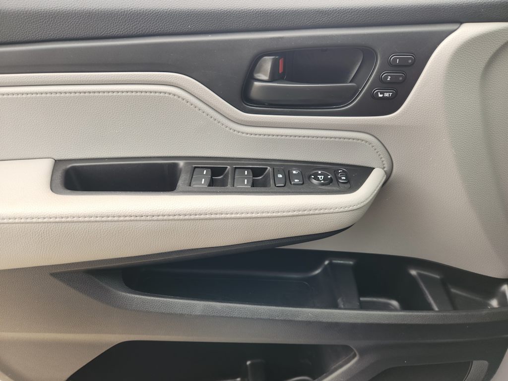 Thumbnail: 2021 Honda Odyssey - 29