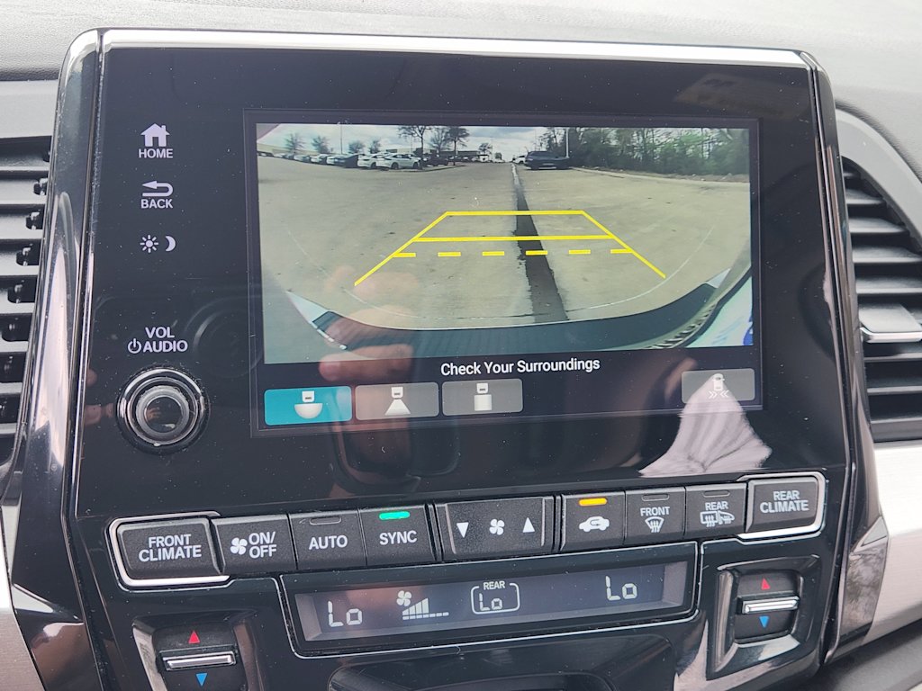 Thumbnail: 2021 Honda Odyssey - 25