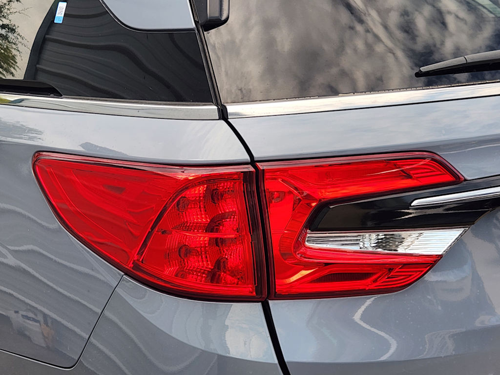 Thumbnail: 2023 Honda Odyssey - 12