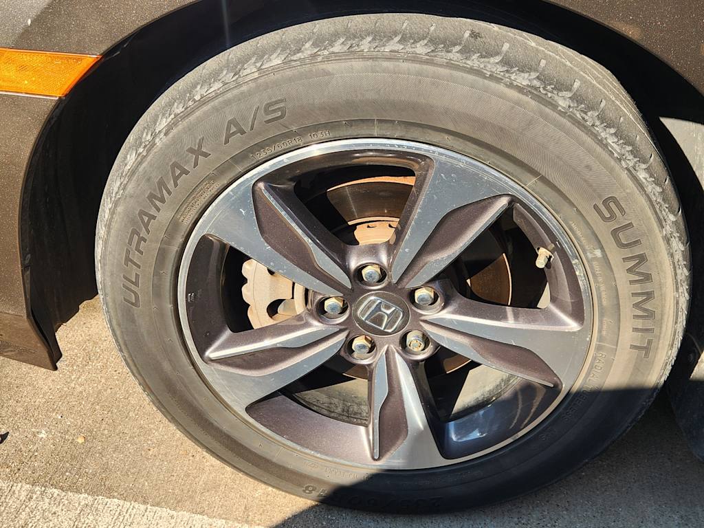 Thumbnail: 2018 Honda Odyssey - 6