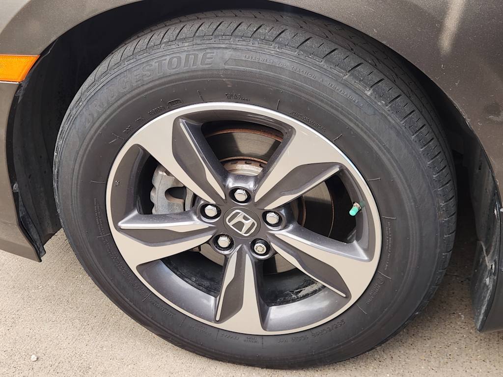 Thumbnail: 2018 Honda Odyssey - 6