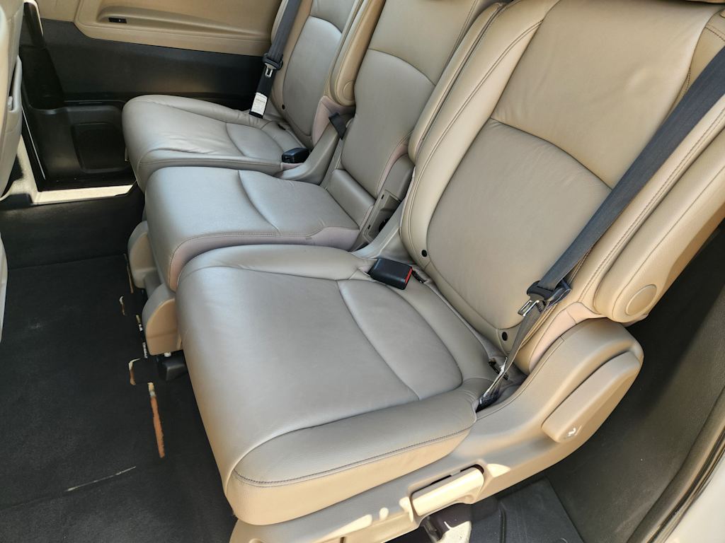 Thumbnail: 2023 Honda Odyssey - 20