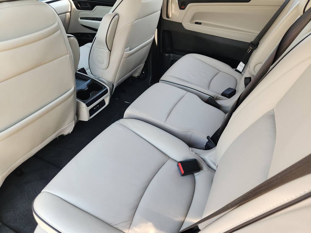 Thumbnail: 2025 Honda Odyssey - 13