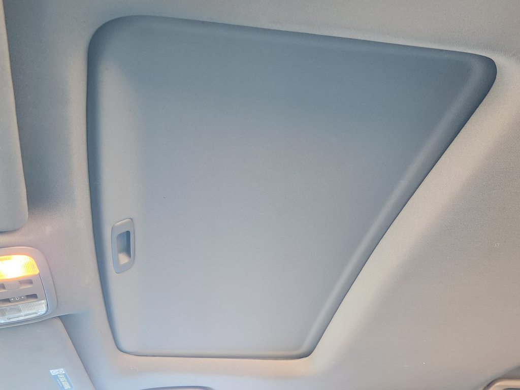 Thumbnail: 2011 Honda Pilot - 30