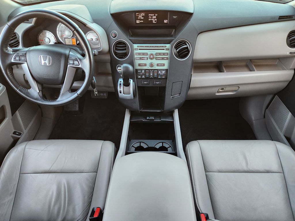 Thumbnail: 2011 Honda Pilot - 10