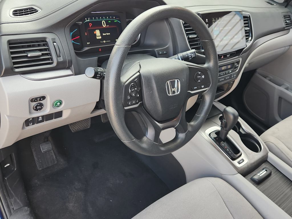 Thumbnail: 2019 Honda Pilot - 2