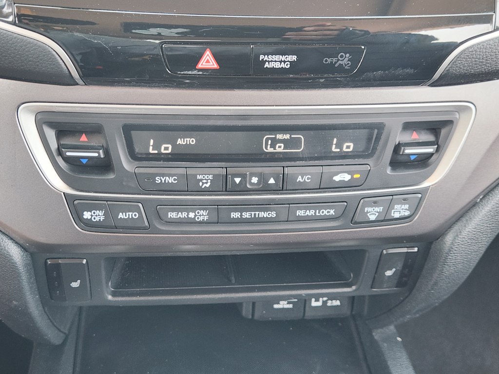 Thumbnail: 2021 Honda Pilot - 26