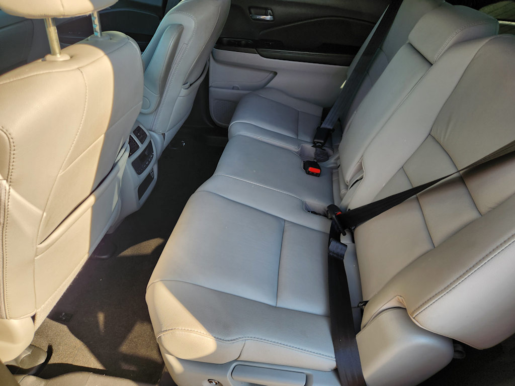 Thumbnail: 2021 Honda Pilot - 8