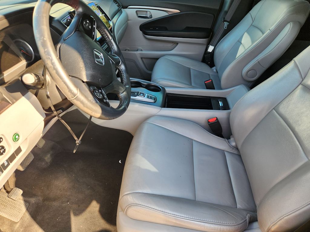 Thumbnail: 2021 Honda Pilot - 7
