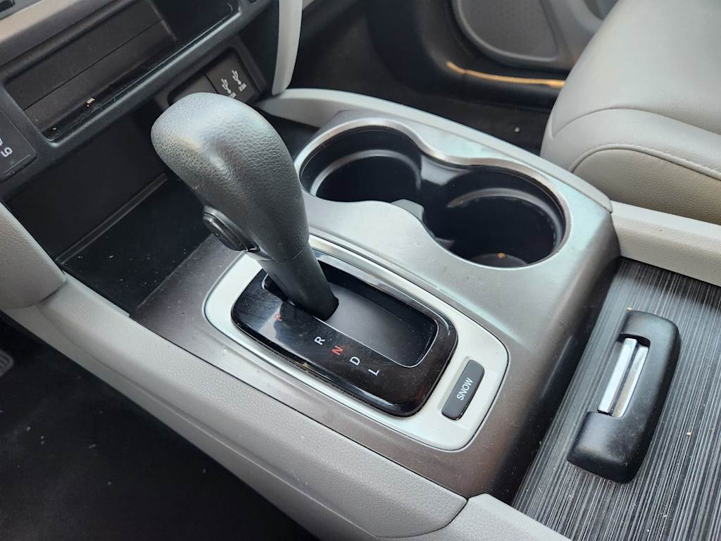 Thumbnail: 2016 Honda Pilot - 16