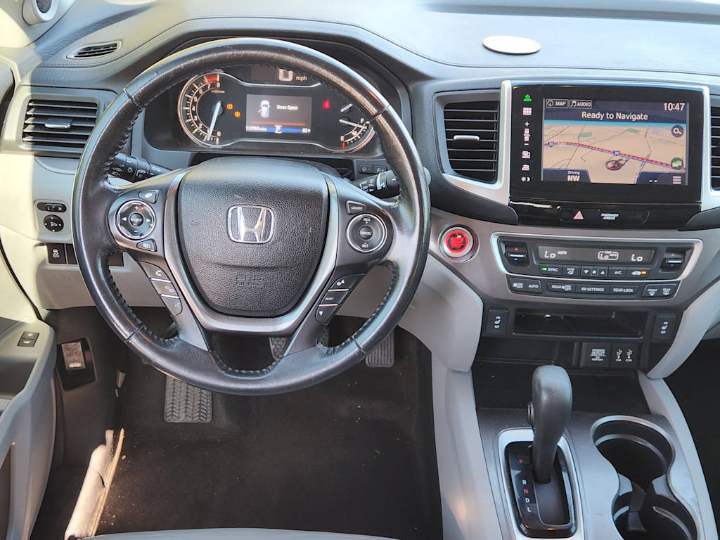 Thumbnail: 2016 Honda Pilot - 14