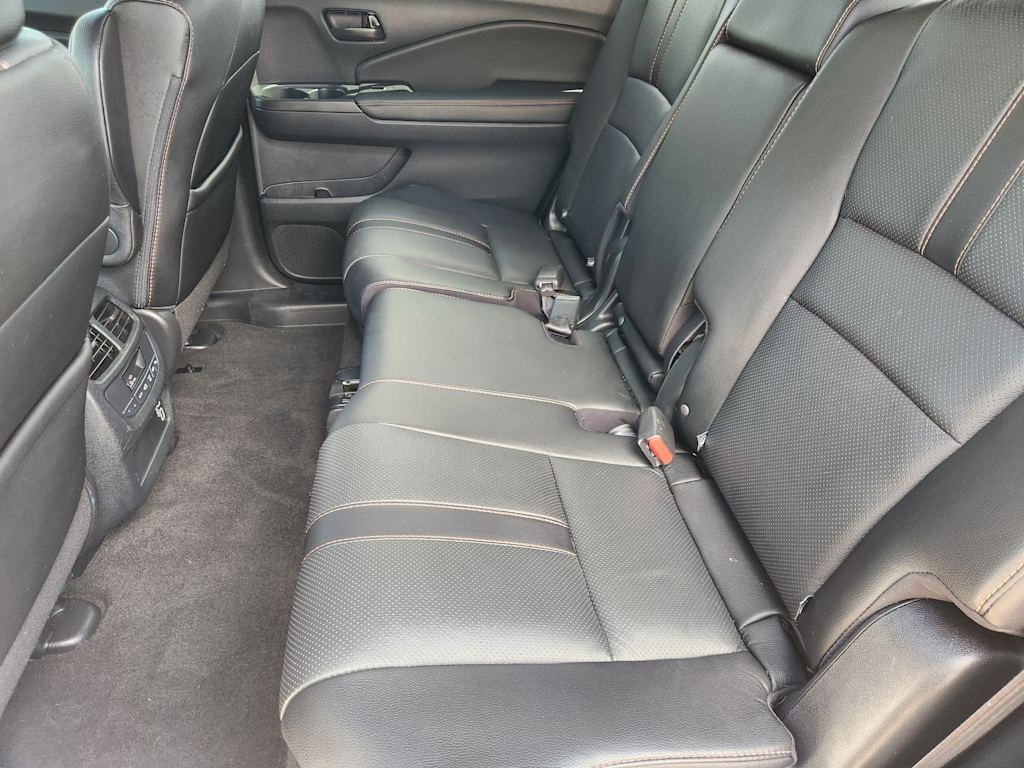 Thumbnail: 2022 Honda Pilot - 21