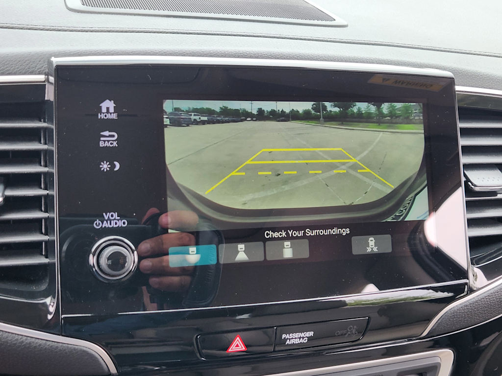 Thumbnail: 2021 Honda Pilot - 26