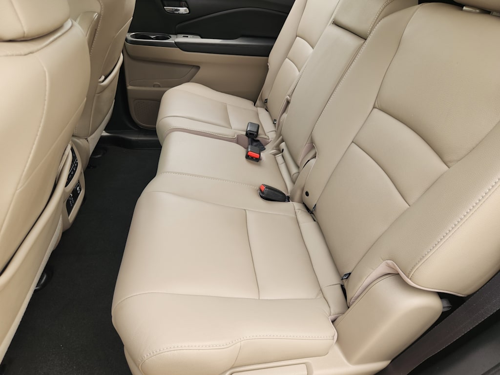 Thumbnail: 2021 Honda Pilot - 21