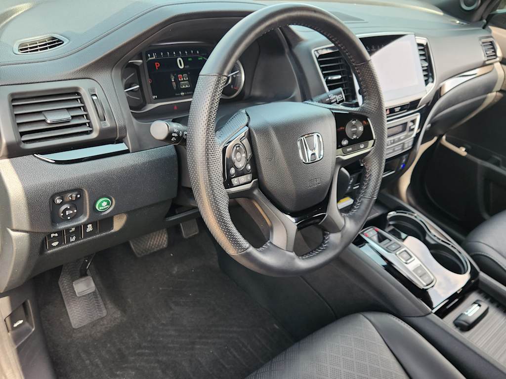 Thumbnail: 2023 Honda Passport - 2