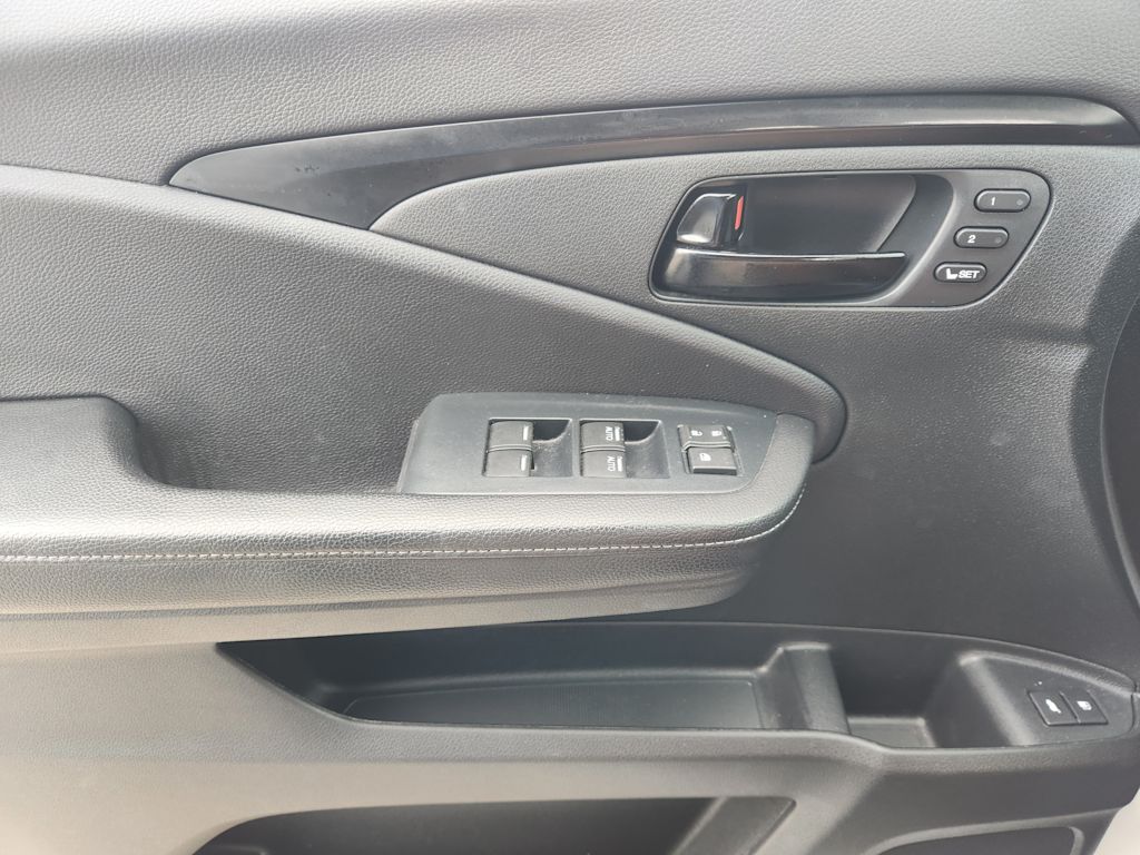 Thumbnail: 2023 Honda Passport - 29