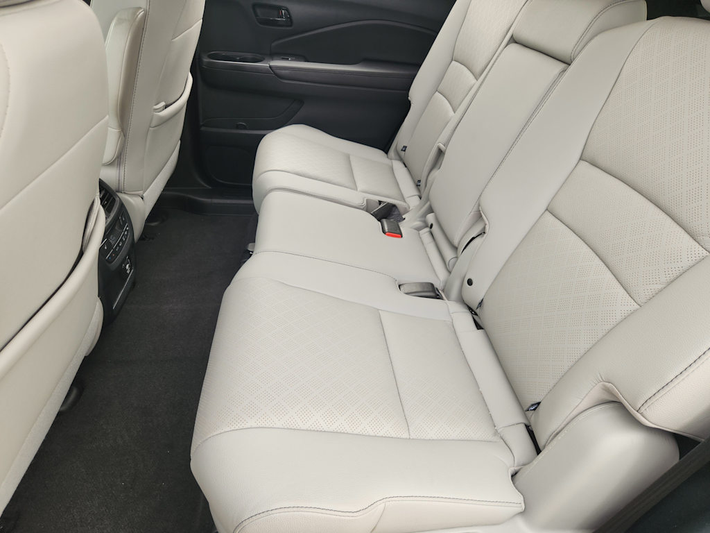 Thumbnail: 2023 Honda Passport - 21