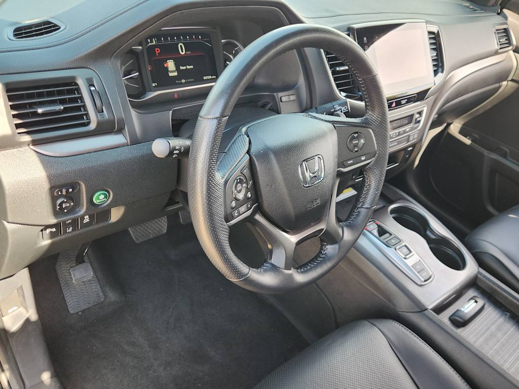 Thumbnail: 2023 Honda Passport - 2