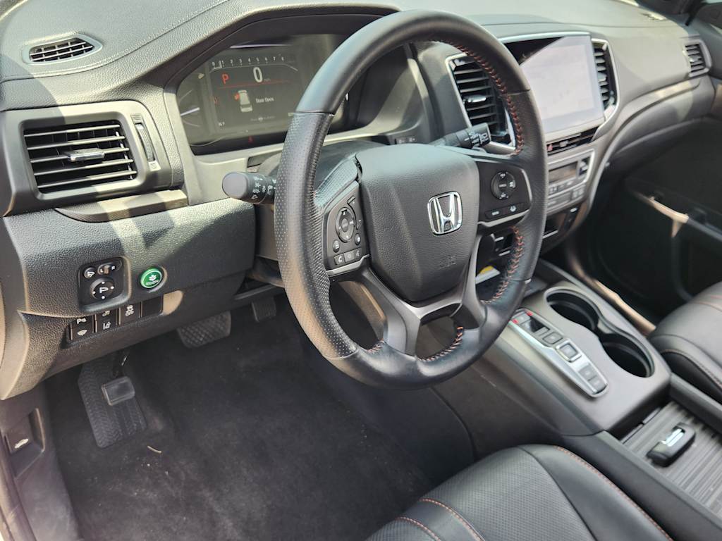 Thumbnail: 2023 Honda Passport - 2