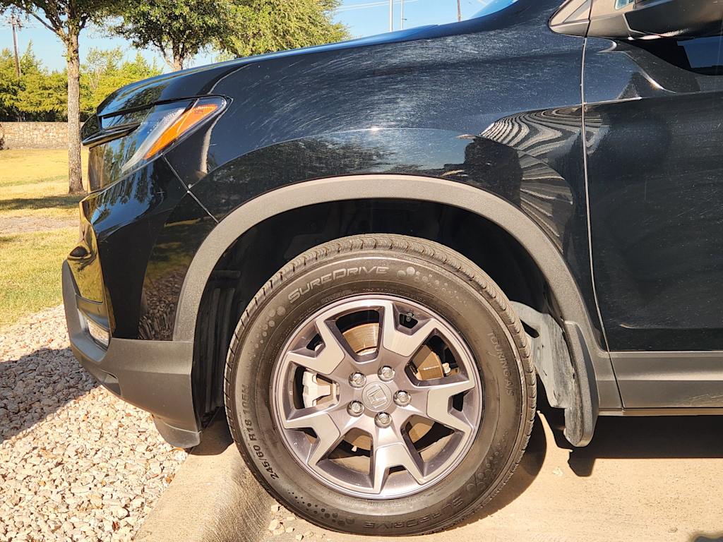 Thumbnail: 2023 Honda Passport - 10