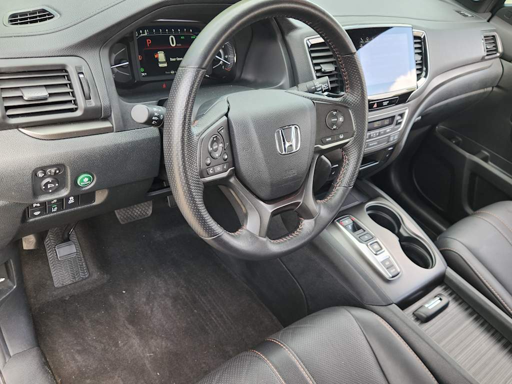 Thumbnail: 2023 Honda Passport - 2