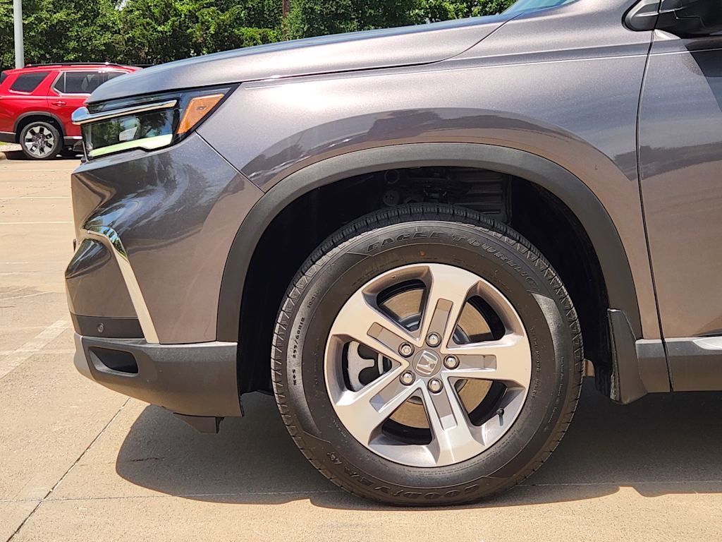 Thumbnail: 2025 Honda Pilot - 8
