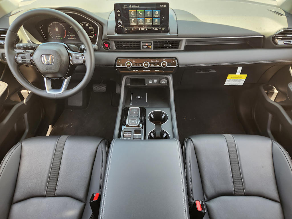 Thumbnail: 2025 Honda Pilot - 10