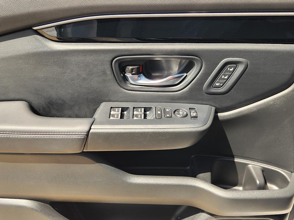 Thumbnail: 2024 Honda Pilot - 30