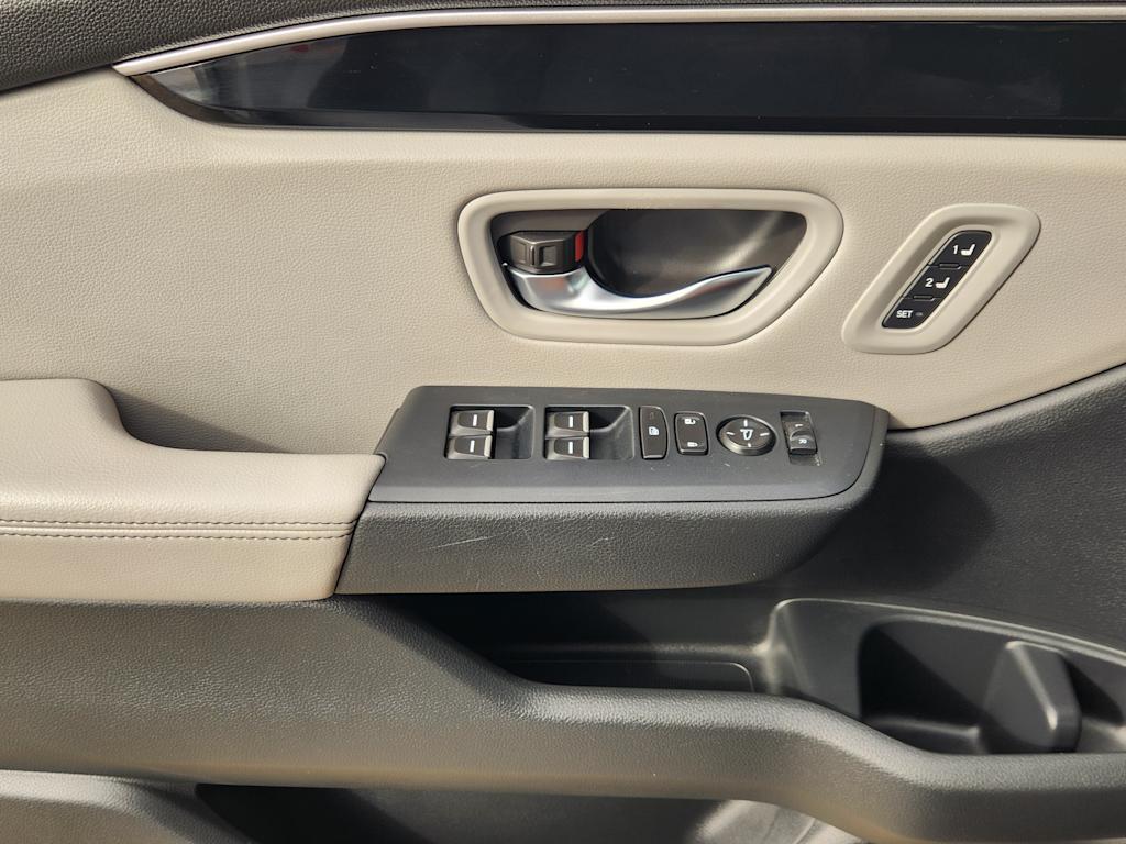 Thumbnail: 2023 Honda Pilot - 29