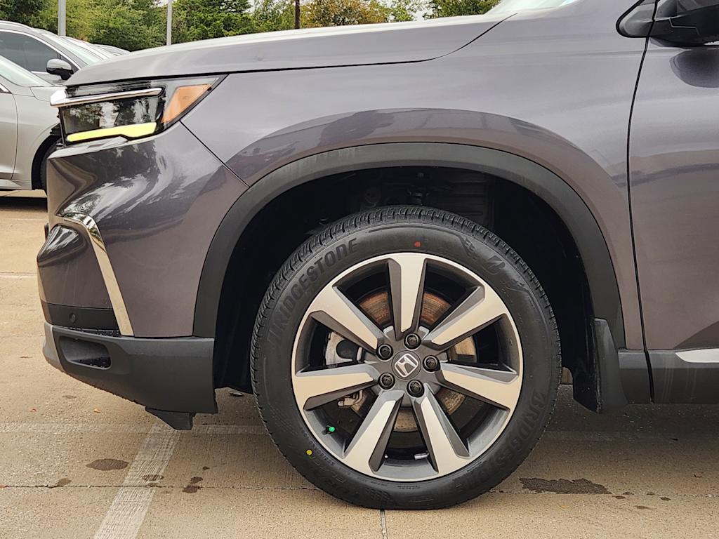Thumbnail: 2023 Honda Pilot - 8