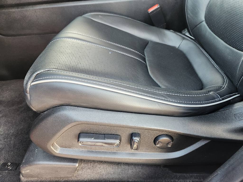 Thumbnail: 2023 Honda Pilot - 31