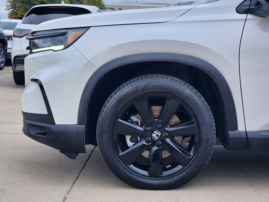 Thumbnail: 2025 Honda Pilot - 8