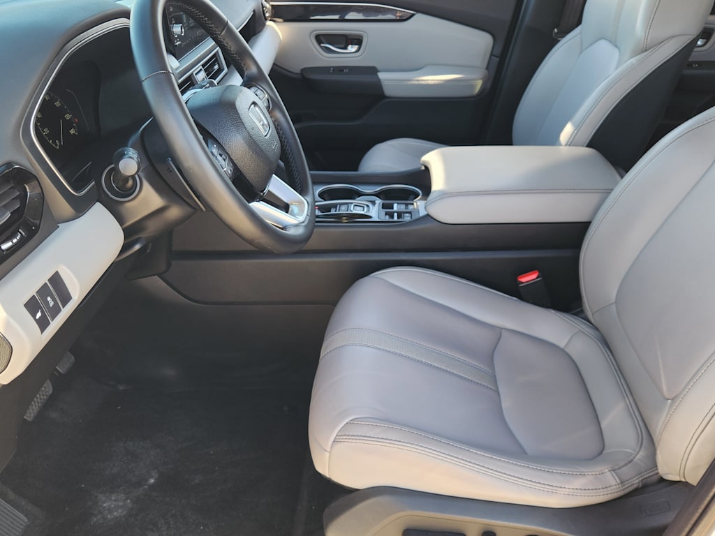 Thumbnail: 2024 Honda Pilot - 11