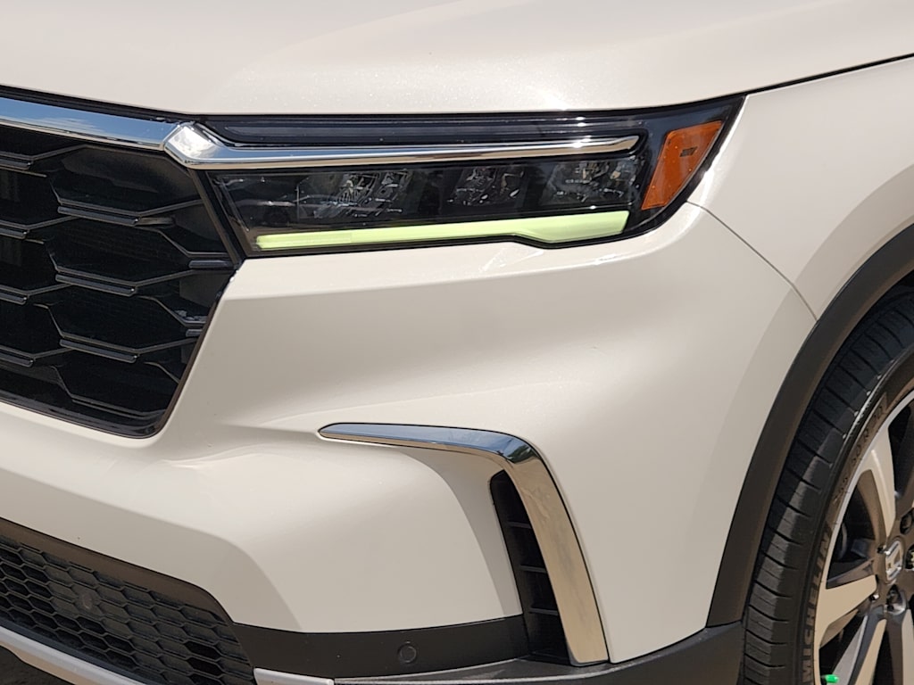 Thumbnail: 2023 Honda Pilot - 24
