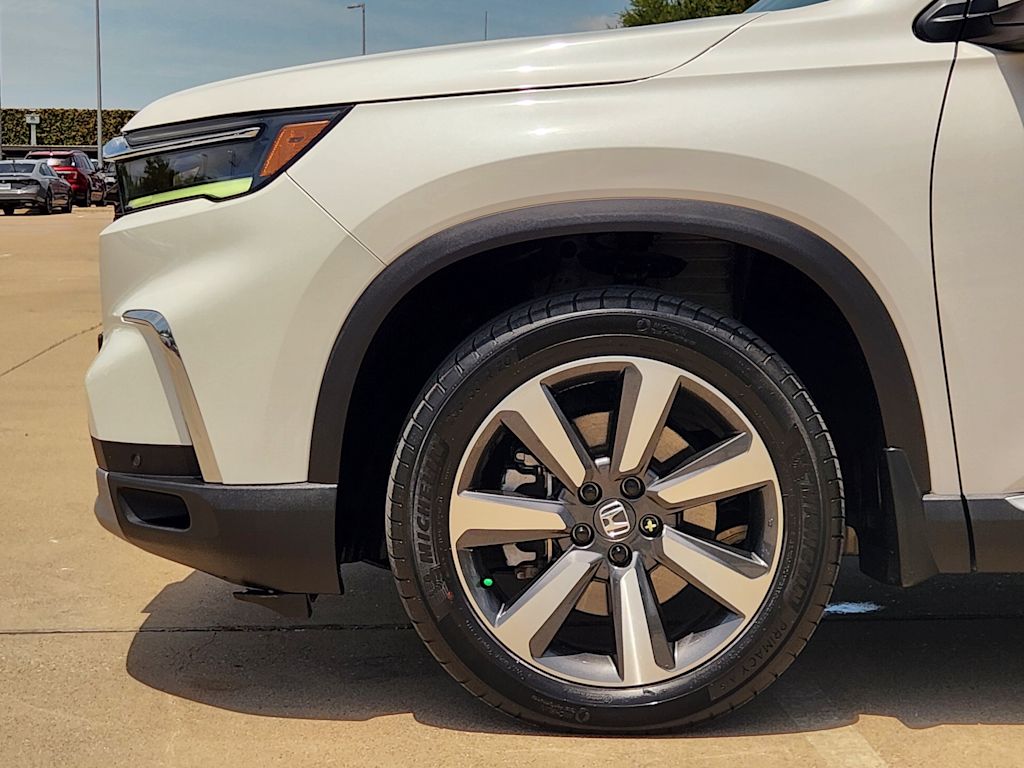 Thumbnail: 2023 Honda Pilot - 8