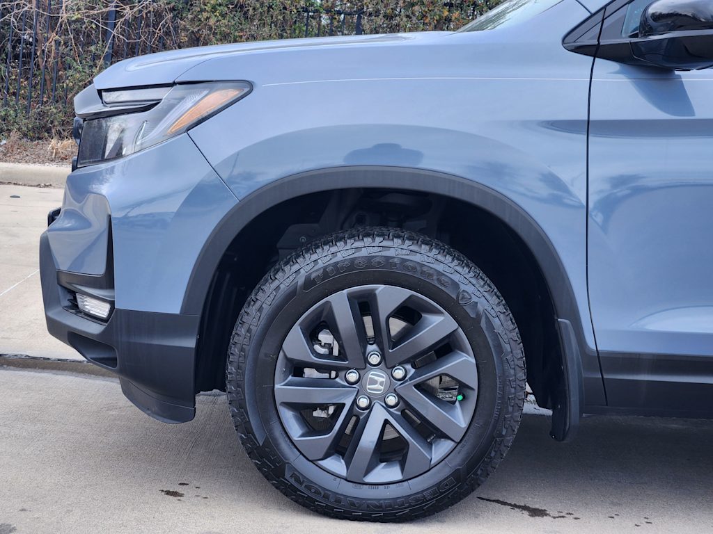 Thumbnail: 2025 Honda Ridgeline - 8