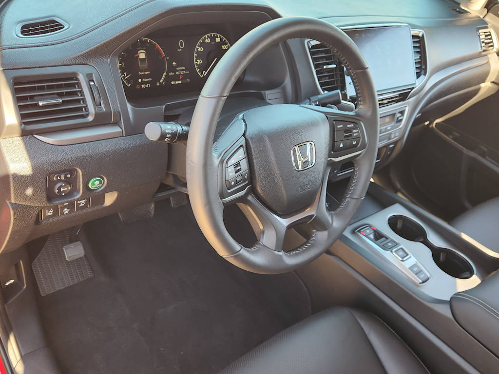 Thumbnail: 2025 Honda Ridgeline - 2
